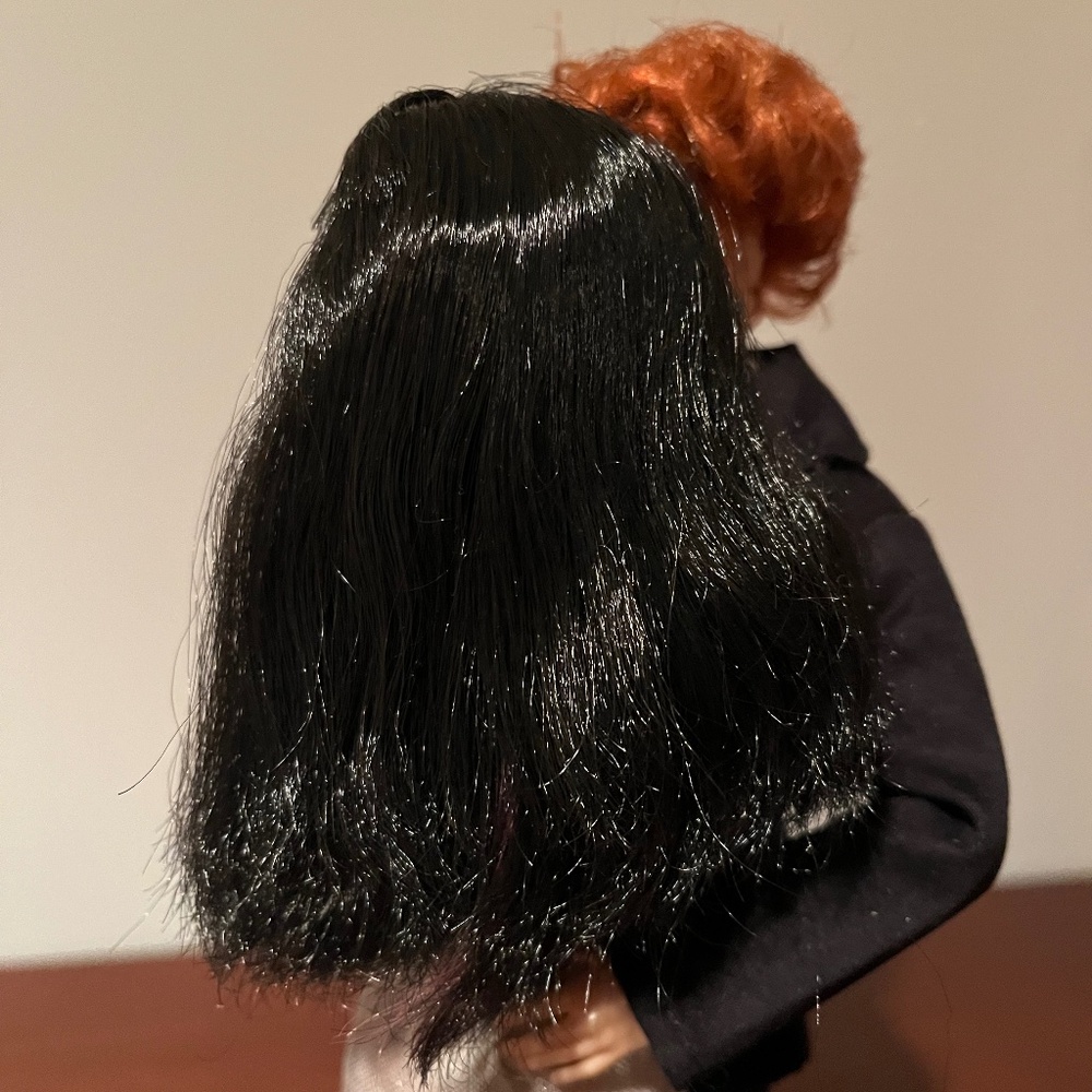 Barbie Doll HTF 2008 Top Model Hair Wear Teresa, Mattel - Picture 5 of 10